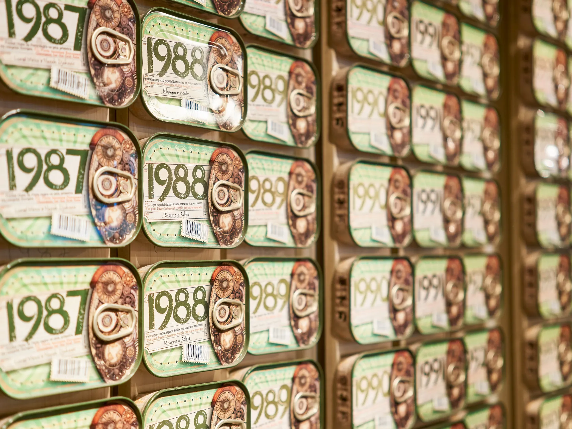 Tienda de latas de conservas O Mundo Fantástico da Sardinha Portuguesa