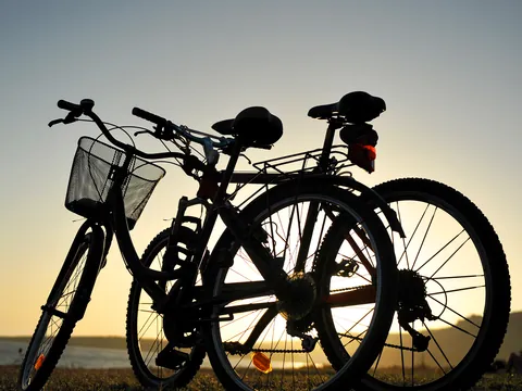 Tour en bici con visita guiada en español por Cádiz - Excursiones y Actividades en Cádiz - Buendía