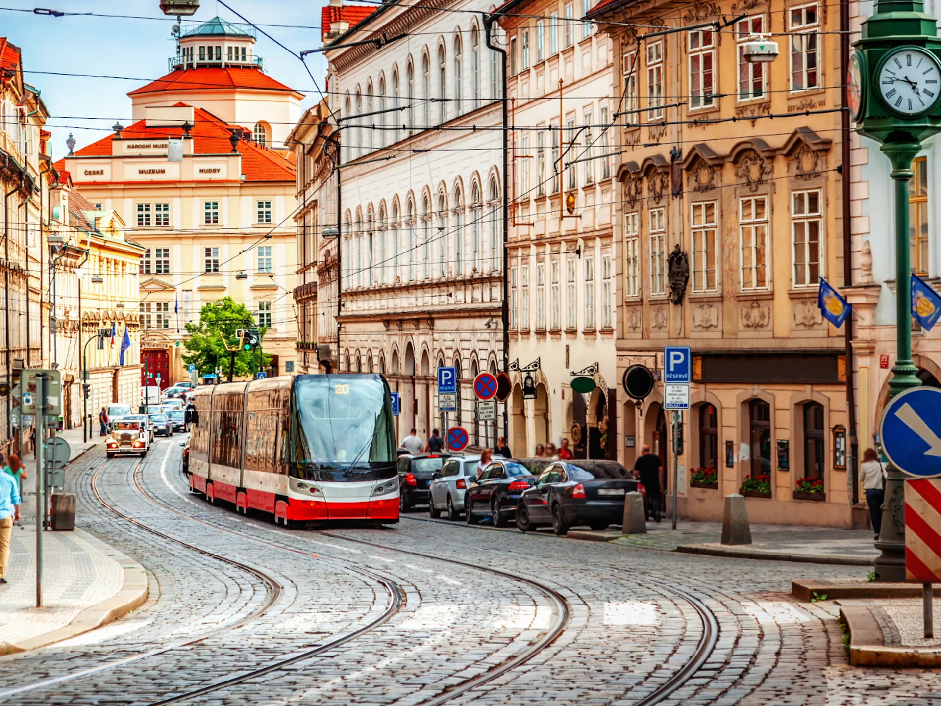 Tranvía por Praga - HOME Praga - Guía de Viajes Praga - Buendía