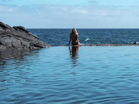 tour Completo Madeira 4x4 excursión español desde Funchal Piscinas Volcanicas Porto Moniz Todoterreno