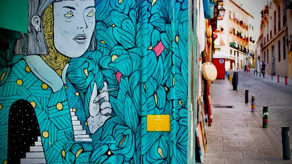 Arte urbano que veremos en el free tour por La Latina y lavapiés.