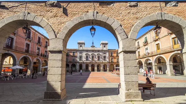 Qué hacer en Ávila entre murallas medievales y una de las ciudades históricas mejor conservadas de España