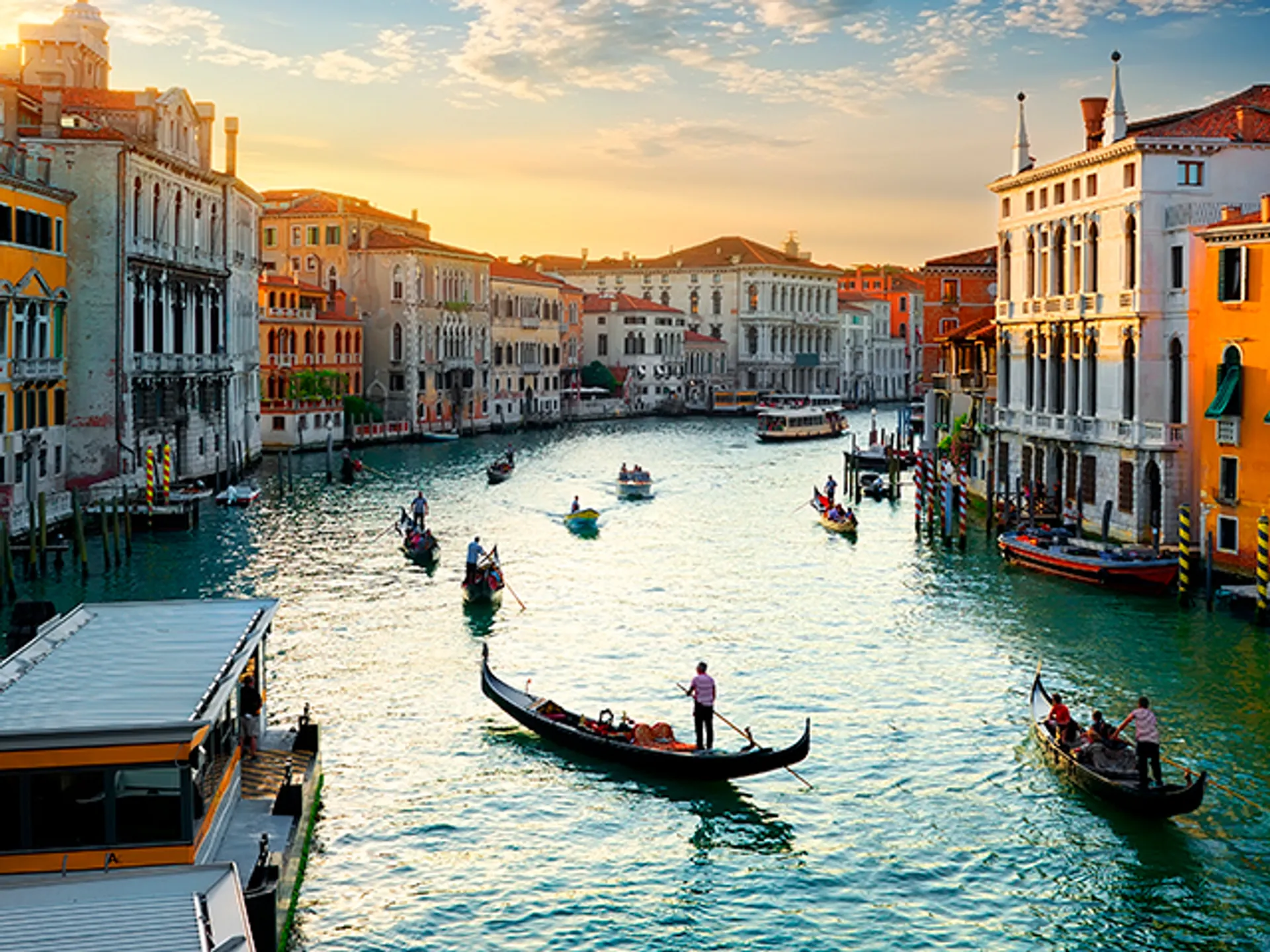 Vista de los canales de Venecia