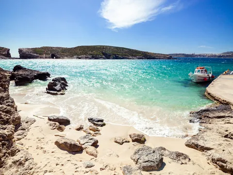 crucero-islas-gozo-comino_laguna-azul_excursion-barco_blue-lagoon_paseo-barco_catamaran_malta_buendia-tours (4).jpg