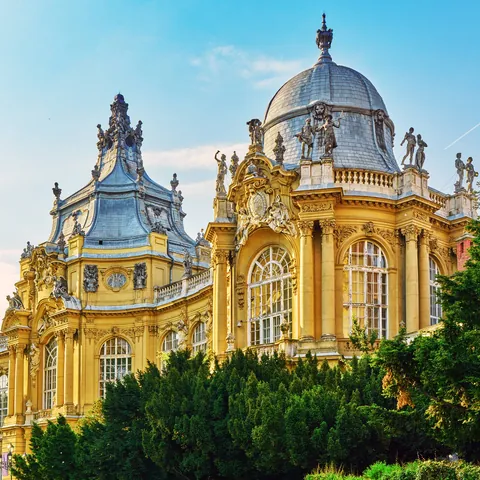 Parque de la Ciudad - Qué ver en Budapest - Guía de viaje Budapest - Buendía Tours
