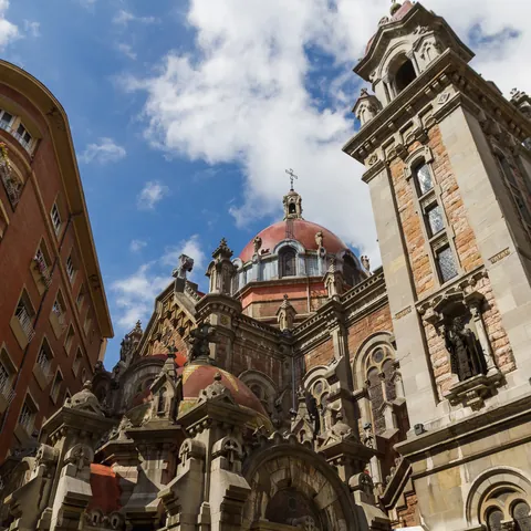 Iglesia San Juan el Real de Oviedo, España