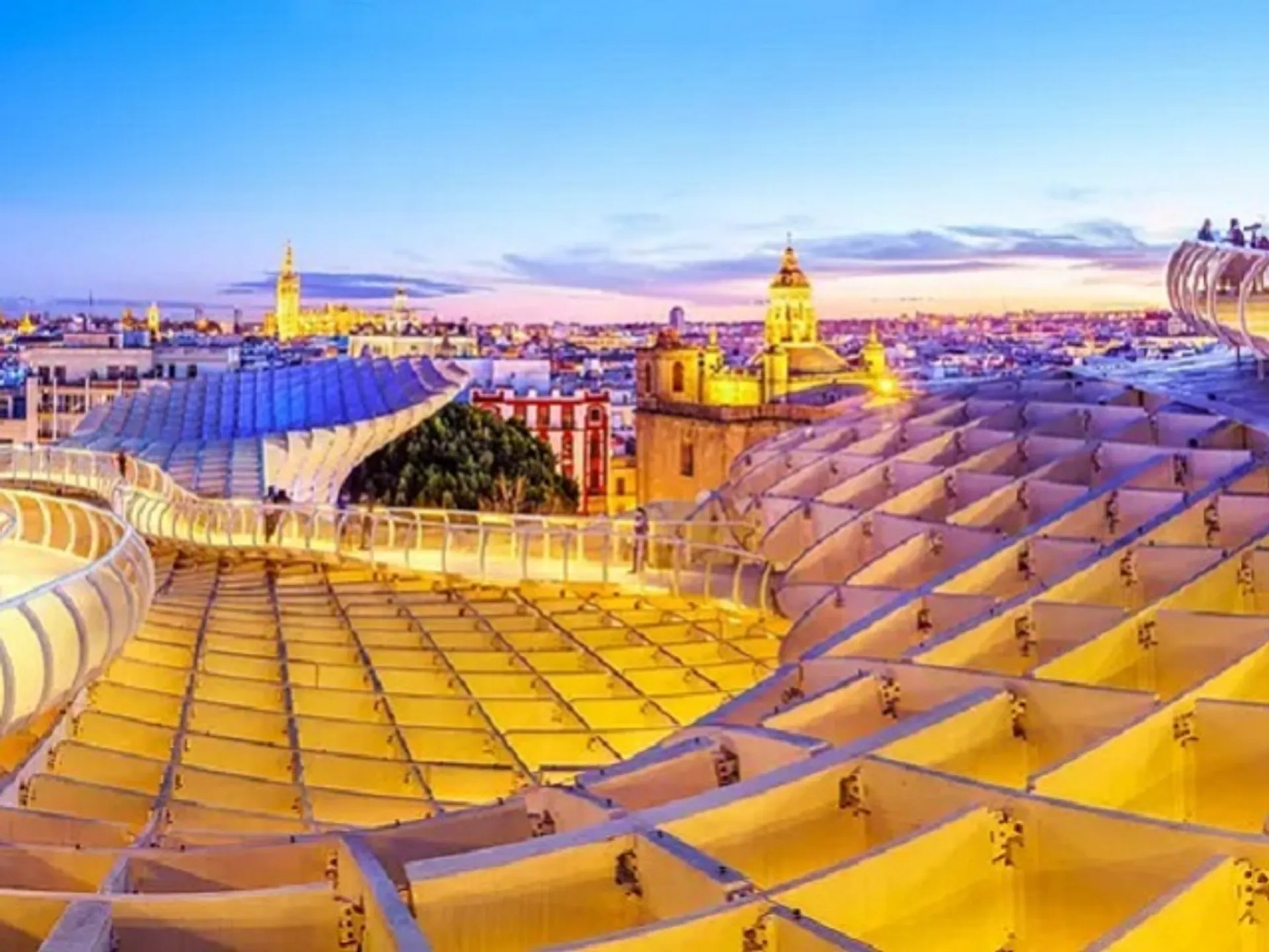 Setas de Sevilla - Metropol Parasol - Qué ver en Sevilla - Guía de viaje Sevilla - Buendía Tours