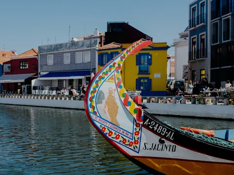 Excursión a Aveiro con paseo en moliceiro, Costa Nova y capilla do Senhor da Pedra desde Oporto