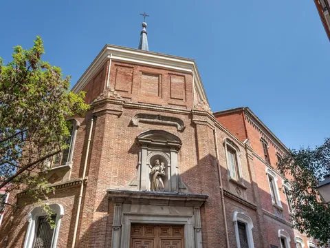 Iglesia de San Antonio de los Alemanes, situada en el barrio de Malasaña.