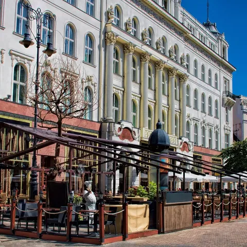 Café Gerbeaud - Qué ver en Budapest - Guía de Viaje Budapest - Buendía Tours